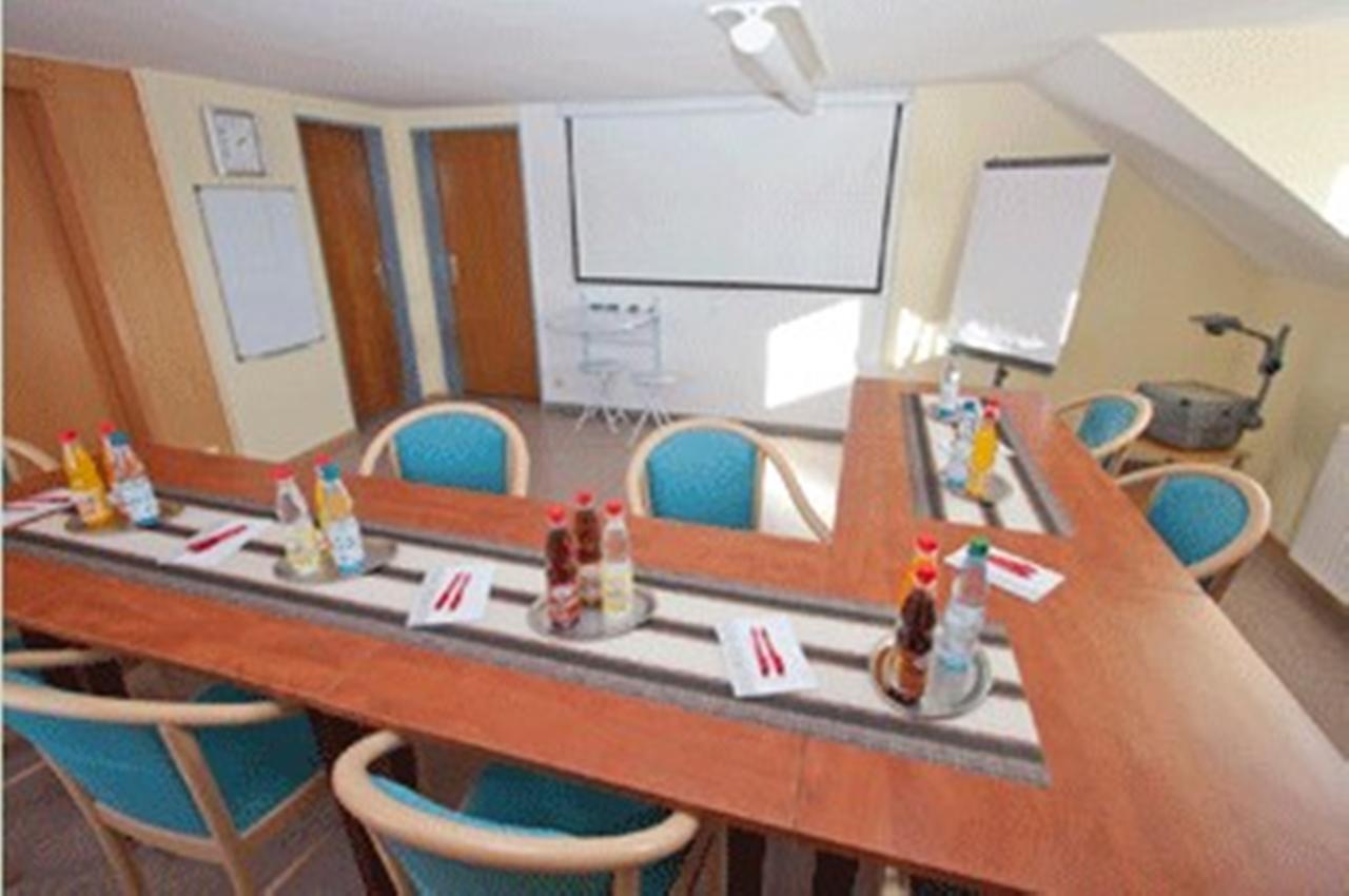 Rhoen Panorama Hostel Poppenhausen Εξωτερικό φωτογραφία