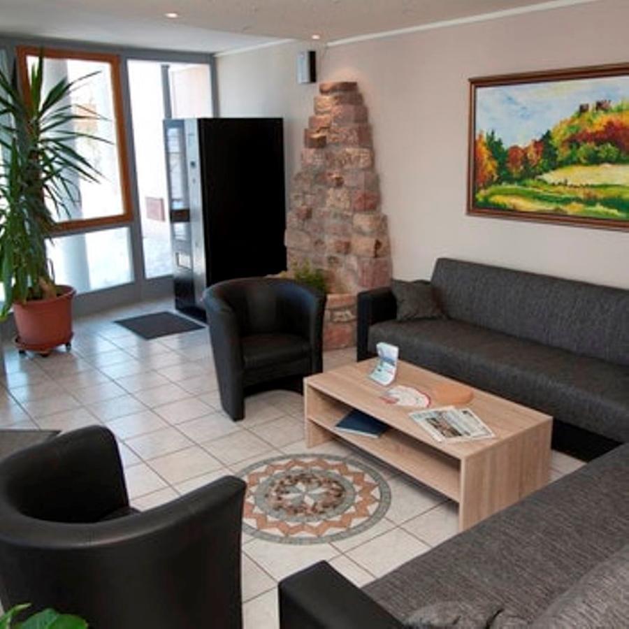 Rhoen Panorama Hostel Poppenhausen Εξωτερικό φωτογραφία