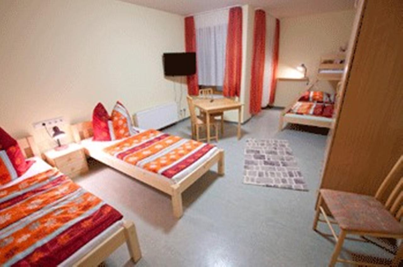 Rhoen Panorama Hostel Poppenhausen Εξωτερικό φωτογραφία